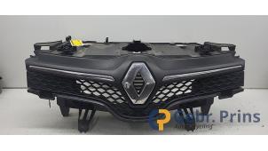Gebruikte Grille Renault Twingo III (AH) 1.0 SCe 70 12V Prijs € 100,00 Margeregeling aangeboden door Autorec. Gebr. Prins b.v.
