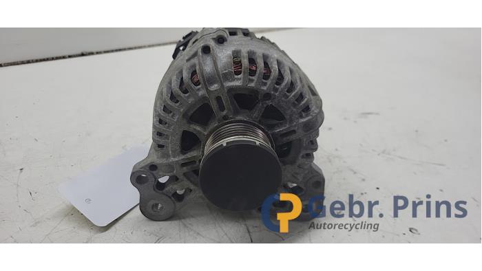 Gebruikte Dynamo Skoda Fabia II Combi 1.2 TSI Prijs € 40,00 Margeregeling aangeboden door Autorec. Gebr. Prins b.v.