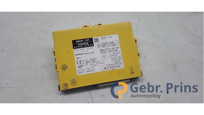 Gebruikte Smart entry computer Lexus IS (E2) 250 2.5 V6 24V Prijs € 50,00 Margeregeling aangeboden door Autorec. Gebr. Prins b.v.