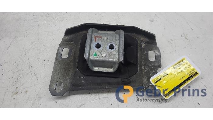 Gebruikte Motorrubber Peugeot 308 SW (F4/FC/FN/FR) 1.2 12V PureTech 130 Prijs € 20,00 Margeregeling aangeboden door Autorec. Gebr. Prins b.v.