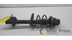 Gebruikte Mac Phersonpoot links-voor Dacia Logan MCV II/III/Sandero Wagon 0.9 TCE 12V LPG Prijs € 50,00 Margeregeling aangeboden door Autorec. Gebr. Prins b.v.