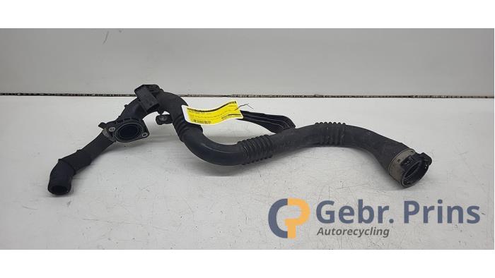 Gebruikte Intercooler Buis Dacia Logan MCV II/III/Sandero Wagon 0.9 TCE 12V LPG Prijs € 20,00 Margeregeling aangeboden door Autorec. Gebr. Prins b.v.