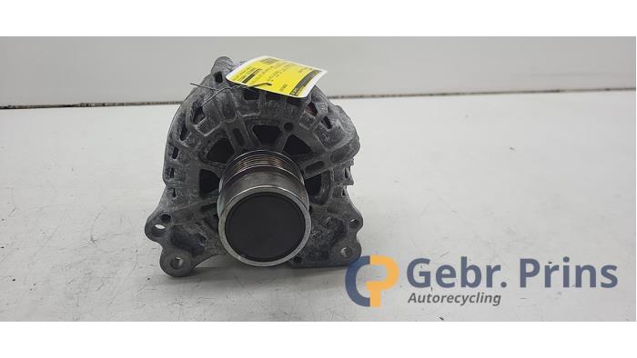 Gebruikte Dynamo Volkswagen T-Roc I 1.0 TSI 12V BlueMotion Prijs € 50,00 Margeregeling aangeboden door Autorec. Gebr. Prins b.v.