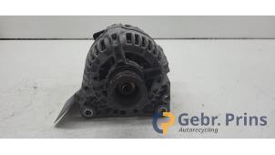 Gebruikte Dynamo Volkswagen Polo IV (9N1/2/3) 1.4 16V Prijs € 35,00 Margeregeling aangeboden door Autorec. Gebr. Prins b.v.