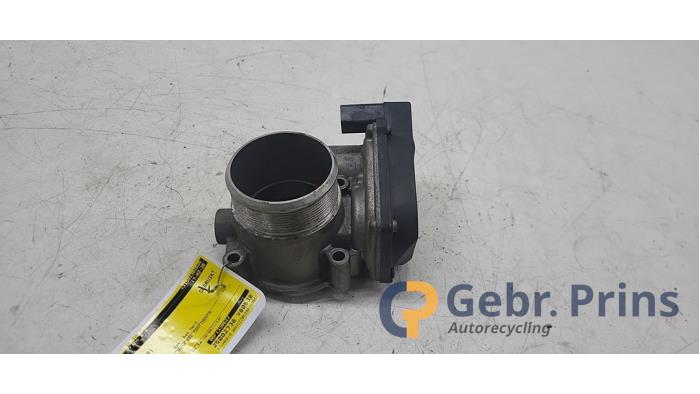 Gebruikte Gasklephuis Audi A4 Avant (B8) 2.0 TFSI 16V Prijs € 30,00 Margeregeling aangeboden door Autorec. Gebr. Prins b.v.