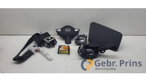 Gebruikte Module + Airbag Set Nissan Juke (F15) 1.6 16V Prijs € 850,00 Margeregeling aangeboden door Autorec. Gebr. Prins b.v.
