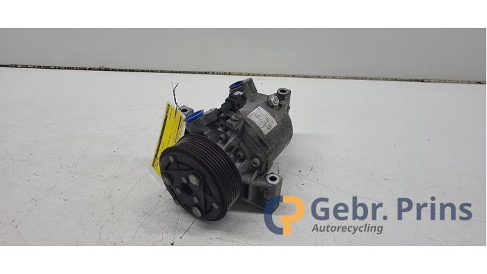 Gebruikte Aircopomp Nissan Juke (F15) 1.6 16V Prijs € 150,00 Margeregeling aangeboden door Autorec. Gebr. Prins b.v.