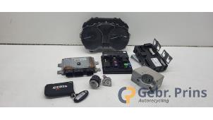 Gebruikte Contactslot + computer Nissan Juke (F15) 1.6 16V Prijs € 200,00 Margeregeling aangeboden door Autorec. Gebr. Prins b.v.