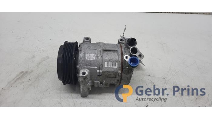Gebruikte Aircopomp Fiat Punto III (199) 0.9 TwinAir Turbo 100 Prijs € 50,00 Margeregeling aangeboden door Autorec. Gebr. Prins b.v.