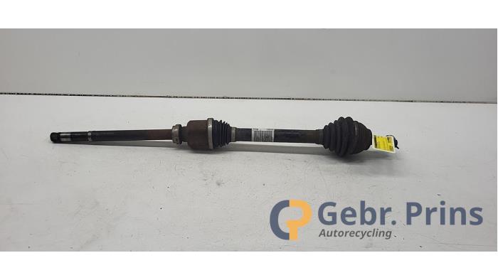 Gebruikte Aandrijfas rechts-voor Citroen Berlingo 1.6 BlueHDI 75 Prijs € 42,35 Inclusief btw aangeboden door Autorec. Gebr. Prins b.v.