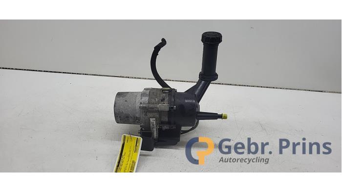 Gebruikte Pomp Servo Citroen Berlingo 1.6 BlueHDI 75 Prijs € 121,00 Inclusief btw aangeboden door Autorec. Gebr. Prins b.v.