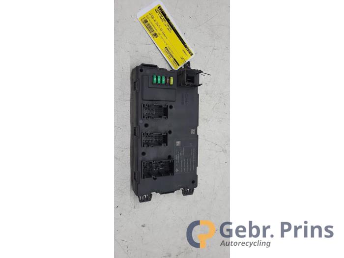 Gebruikte Bodycontrol Module BMW 3 serie Touring (F31) 318d 2.0 16V Prijs € 50,00 Margeregeling aangeboden door Autorec. Gebr. Prins b.v.