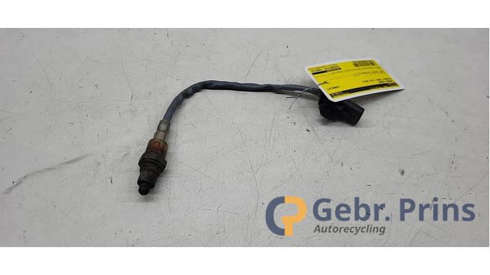 Gebruikte Lambda Sonde Peugeot 3008 II (M4/MC/MJ/MR) 1.2 12V e-THP PureTech 130 Prijs € 25,00 Inclusief btw aangeboden door Autorec. Gebr. Prins b.v.