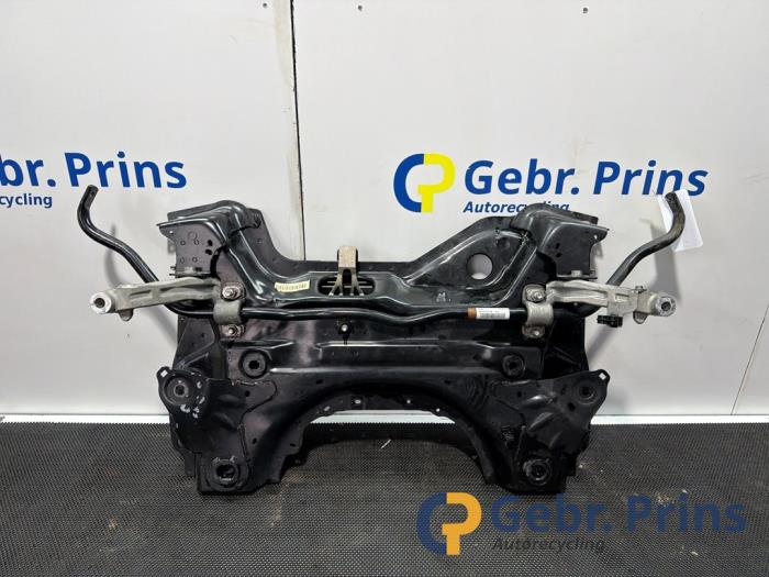 Gebruikte Subframe DS Automobiles DS 4 1.2 12V PureTech 130 Prijs € 250,00 Margeregeling aangeboden door Autorec. Gebr. Prins b.v.