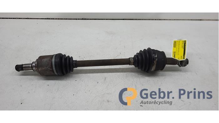 Gebruikte Steekas links-voor Fiat 500 (312) 1.4 16V Prijs € 40,00 Margeregeling aangeboden door Autorec. Gebr. Prins b.v.