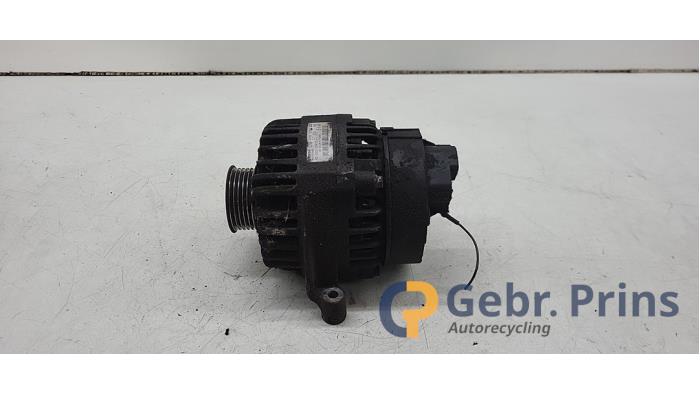 Gebruikte Dynamo Fiat 500 (312) 1.4 16V Prijs € 50,00 Margeregeling aangeboden door Autorec. Gebr. Prins b.v.