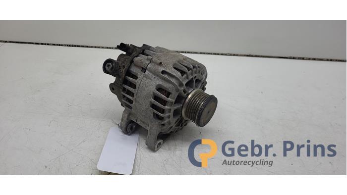Gebruikte Dynamo DS Automobiles DS 4 1.2 12V PureTech 130 Prijs € 100,00 Margeregeling aangeboden door Autorec. Gebr. Prins b.v.