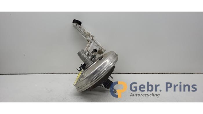 Gebruikte Rembekrachtiger DS Automobiles DS 4 1.2 12V PureTech 130 Prijs € 100,00 Margeregeling aangeboden door Autorec. Gebr. Prins b.v.