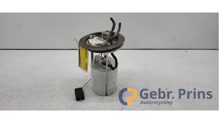 Gebruikte Tank element Pomp Fiat Fiorino (225) 1.4 Prijs € 40,00 Margeregeling aangeboden door Autorec. Gebr. Prins b.v.
