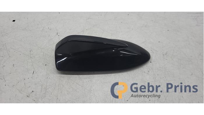 Gebruikte Antenne Volvo V40 Cross Country (MZ) 2.0 D4 16V Prijs € 25,00 Margeregeling aangeboden door Autorec. Gebr. Prins b.v.