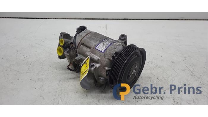 Gebruikte Aircopomp Renault Megane III Berline (BZ) 1.5 dCi 110 Prijs € 100,00 Margeregeling aangeboden door Autorec. Gebr. Prins b.v.