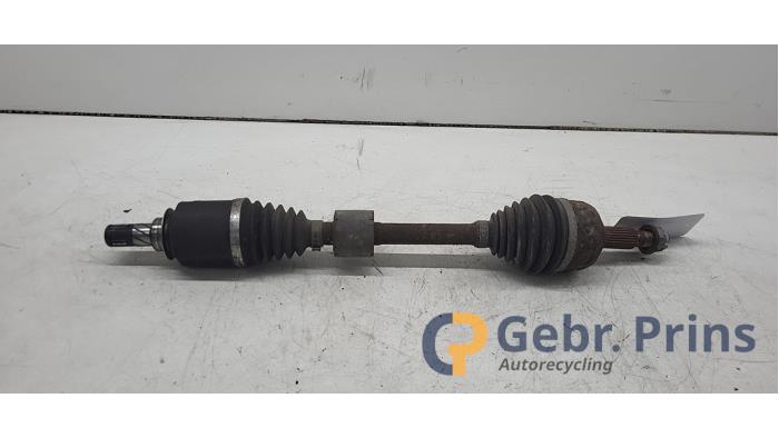 Gebruikte Steekas links-voor Renault Megane III Berline (BZ) 1.5 dCi 110 Prijs € 50,00 Margeregeling aangeboden door Autorec. Gebr. Prins b.v.