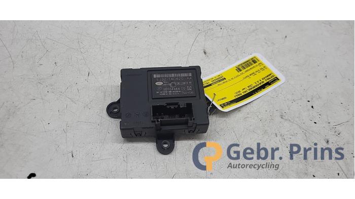 Gebruikte Module Centrale Deurvergrendeling Landrover Range Rover Evoque (LVJ/LVS) 2.2 TD4 16V Prijs € 40,00 Margeregeling aangeboden door Autorec. Gebr. Prins b.v.