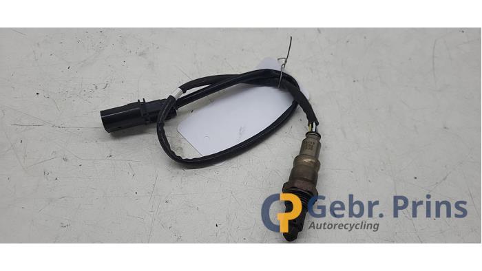 Gebruikte Lambda Sonde Seat Arona (KJX) 1.0 TSI 12V Prijs € 20,00 Margeregeling aangeboden door Autorec. Gebr. Prins b.v.