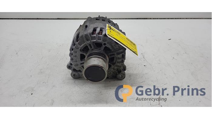Gebruikte Alternator Seat Arona (KJX) 1.0 TSI 12V Prijs € 50,00 Margeregeling aangeboden door Autorec. Gebr. Prins b.v.