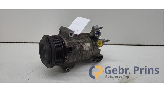 Gebruikte Aircopomp Ford Fiesta 7 1.0 EcoBoost 12V 100 Prijs € 100,00 Margeregeling aangeboden door Autorec. Gebr. Prins b.v.