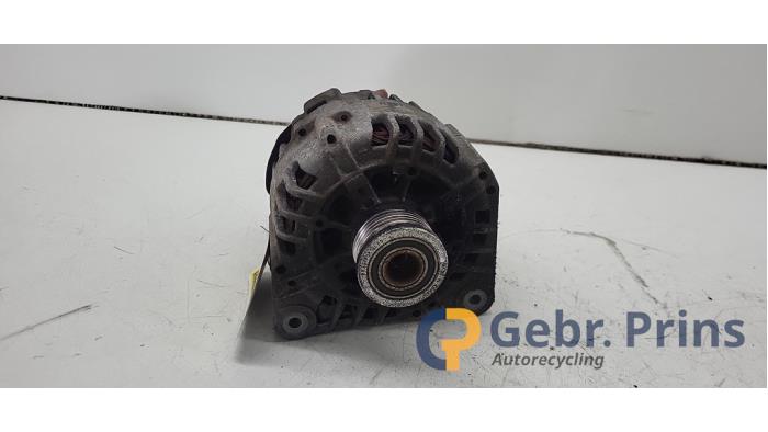 Gebruikte Dynamo Nissan Primastar 1.9 dCi 100 Prijs € 50,00 Margeregeling aangeboden door Autorec. Gebr. Prins b.v.