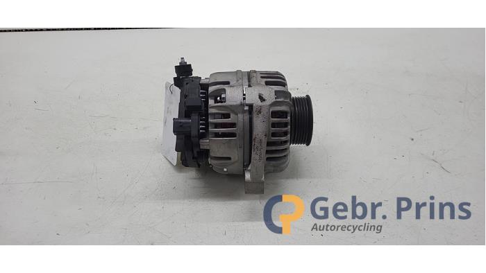Gebruikte Dynamo Honda Accord (CG/CH/CL) 1.8i 16V Prijs € 35,00 Margeregeling aangeboden door Autorec. Gebr. Prins b.v.