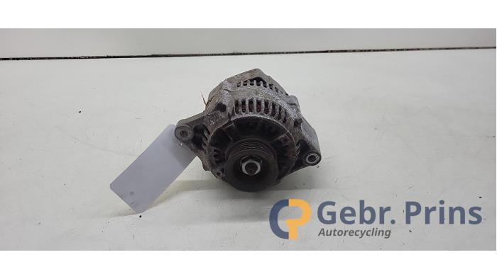 Gebruikte Dynamo Suzuki SX4 (EY/GY) 1.6 16V VVT Comfort,Exclusive Autom. Prijs € 40,00 Margeregeling aangeboden door Autorec. Gebr. Prins b.v.