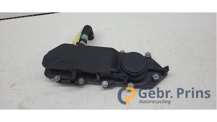 Gebruikte Kleppendeksel Fiat Ducato (250) 2.3 D 120 Multijet Prijs € 42,35 Inclusief btw aangeboden door Autorec. Gebr. Prins b.v.