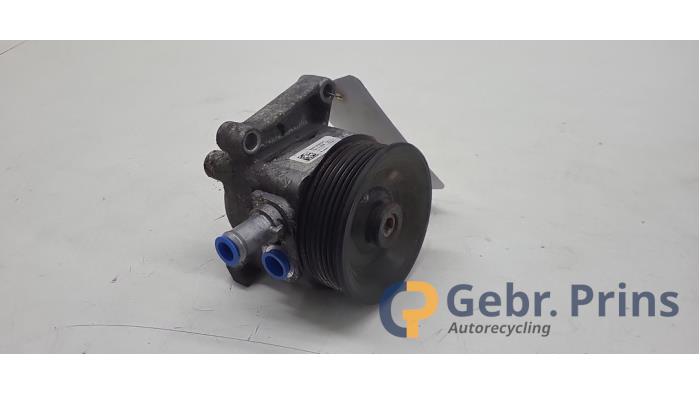 Gebruikte Servopomp Fiat Ducato (250) 2.3 D 120 Multijet Prijs € 90,75 Inclusief btw aangeboden door Autorec. Gebr. Prins b.v.
