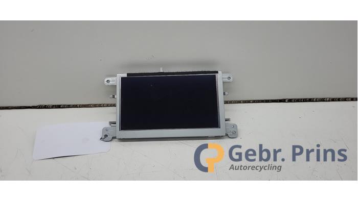 Gebruikte Display Interieur Audi A4 Avant (B8) 1.8 TFSI 16V Prijs € 100,00 Margeregeling aangeboden door Autorec. Gebr. Prins b.v.