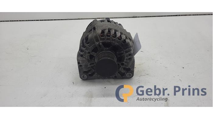 Gebruikte Dynamo Opel Vivaro 2.0 CDTI 16V Prijs € 60,50 Inclusief btw aangeboden door Autorec. Gebr. Prins b.v.