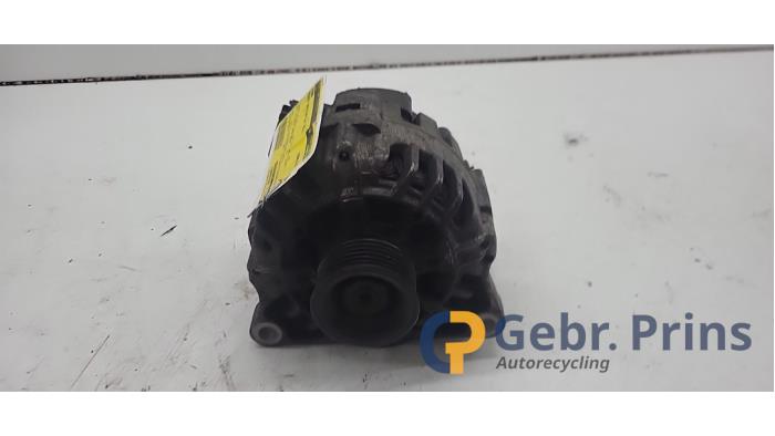 Gebruikte Dynamo Peugeot 206+ (2L/M) 1.1 XR,XS Prijs € 35,00 Margeregeling aangeboden door Autorec. Gebr. Prins b.v.