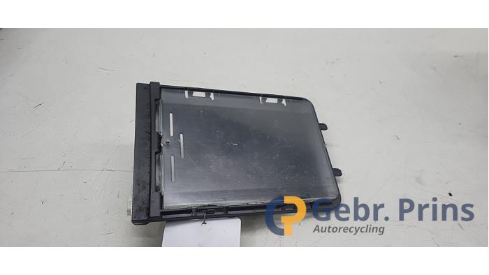Gebruikte Telefoon interface Nissan Micra (K14) 0.9 IG-T 12V Prijs € 50,00 Margeregeling aangeboden door Autorec. Gebr. Prins b.v.