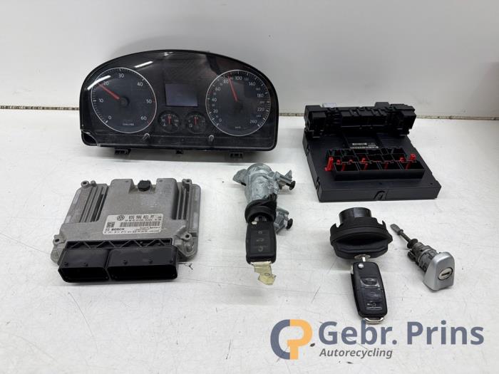 Gebruikte Kontaktslot + computer Volkswagen Caddy Combi III (2KB,2KJ) 1.9 TDI Prijs € 151,25 Inclusief btw aangeboden door Autorec. Gebr. Prins b.v.