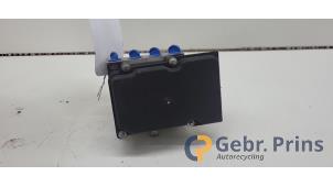 ABS Pomp van een Mitsubishi Colt (Z2/Z3) 1.3 16V 2011