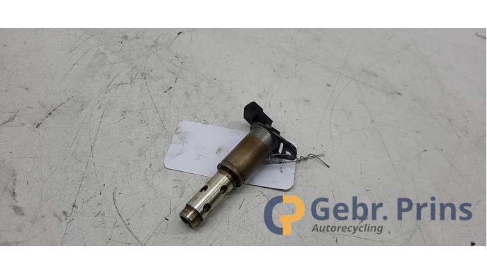 Gebruikte Nokkenas Sensor BMW 5 serie (E60) 523i 24V Prijs € 35,00 Margeregeling aangeboden door Autorec. Gebr. Prins b.v.