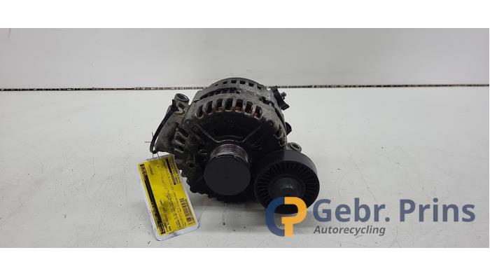 Gebruikte Dynamo BMW 5 serie (E60) 523i 24V Prijs € 50,00 Margeregeling aangeboden door Autorec. Gebr. Prins b.v.