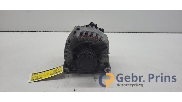 Gebruikte Dynamo Volvo V40 (MV) 1.6 D2 Prijs € 60,00 Margeregeling aangeboden door Autorec. Gebr. Prins b.v.