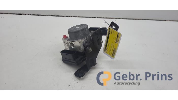 Gebruikte ABS Pomp Hyundai i10 (B5) 1.0 12V Prijs € 75,00 Margeregeling aangeboden door Autorec. Gebr. Prins b.v.