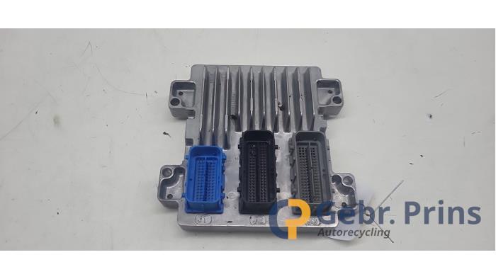 Gebruikte Inspuitcomputer Opel Meriva (B) 1.4 Turbo 16V ecoFLEX Prijs € 200,00 Margeregeling aangeboden door Autorec. Gebr. Prins b.v.