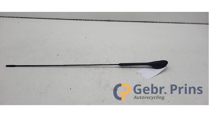 Gebruikte Antenne Ford Transit Courier 1.5 TDCi 75 Prijs € 24,20 Inclusief btw aangeboden door Autorec. Gebr. Prins b.v.