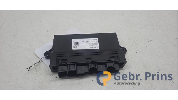 Gebruikte Module Centrale Deurvergrendeling Volvo EX30 Single Motor Extended Range 69 kWh Prijs € 75,00 Margeregeling aangeboden door Autorec. Gebr. Prins b.v.