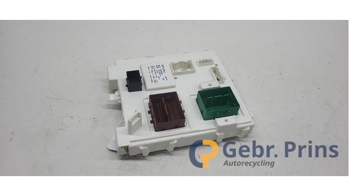Gebruikte Bodycontrol Module Volvo EX30 Single Motor Extended Range 69 kWh Prijs € 250,00 Margeregeling aangeboden door Autorec. Gebr. Prins b.v.