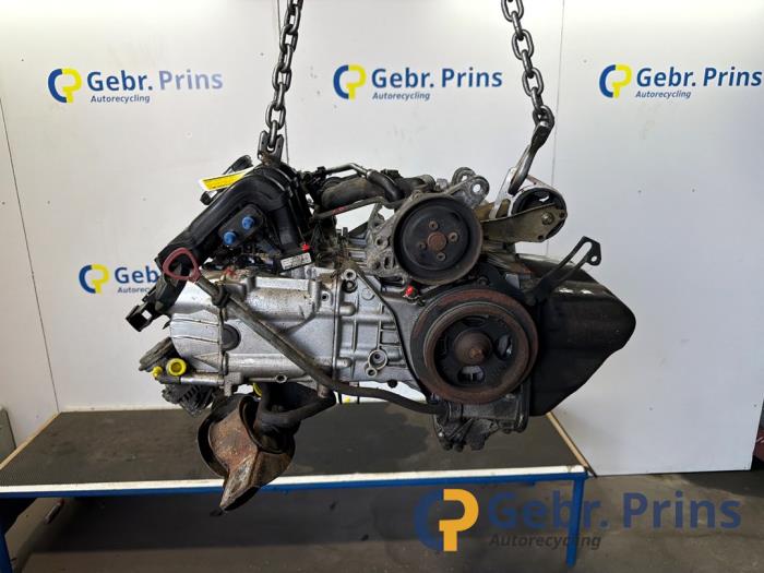 Gebruikte Motor Smart Fortwo Coupé (450.3) 0.7 Prijs € 350,00 Margeregeling aangeboden door Autorec. Gebr. Prins b.v.